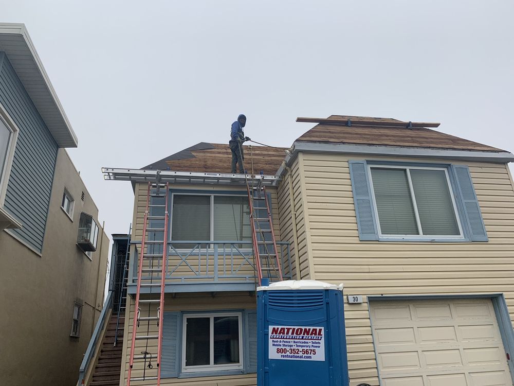 Slide of Jorge Lopez Roofing