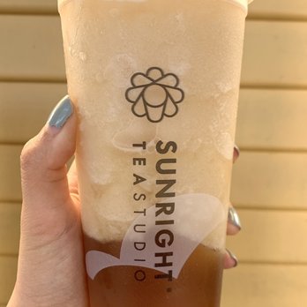 Sunright Tea Studio - Sunnyvale - Crisp plum frostie - Bubble Tea Near Me - Sunnyvale, California Sunright Tea Studio - Sunnyvale - Crisp plum frostie - Bubble Tea Near Me - Sunnyvale, California