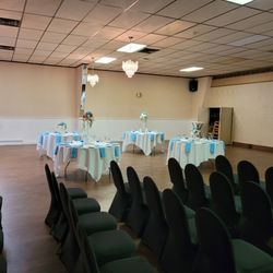 O'Neill's Catering - Half room before ceremony