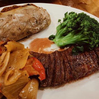 Junior's Restaurant - Skirt steak - Bakeries Near Me - Brooklyn, New York Junior's Restaurant - Skirt steak - Bakeries Near Me - Brooklyn, New York