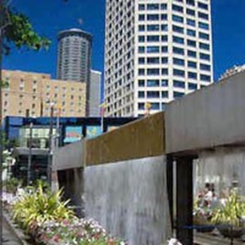 Westlake Park - Picture from the Seattle City Parks Page. The Fountain. - Parks Near Me - Seattle, Washington Westlake Park - Picture from the Seattle City Parks Page. The Fountain. - Parks Near Me - Seattle, Washington