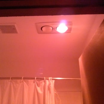 Boreal Inn - Red/heat light in the bathroom - Ski Resorts Near Me - Soda Springs, California Boreal Inn - Red/heat light in the bathroom - Ski Resorts Near Me - Soda Springs, California