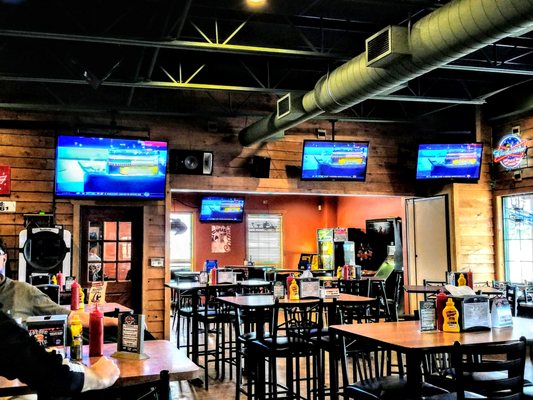 21 Gun Roadhouse by null