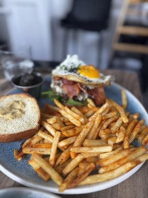 Salvatore's Cucina & Lounge by null