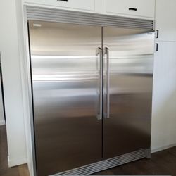 Electrolux freezer unit and Electrolux refridgerator unit door and door gasket replacement