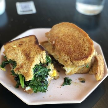 MudPenny - I forgot the name... starts with an "H" sandwich. - New American Near Me - Ada, Michigan