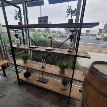 7 Leaves Cafe - Coffee & Tea Near Me - Downey, California