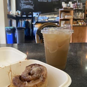 Palermo - Vegan and gluten free cinnamon roll with honey chai - Coffee & Tea Near Me - Ventura, California Palermo - Vegan and gluten free cinnamon roll with honey chai - Coffee & Tea Near Me - Ventura, California