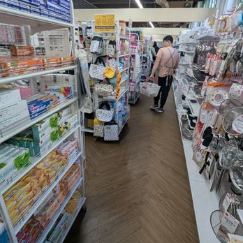 Daiso - Aisle - Department Stores Near Me - Brooklyn, New York