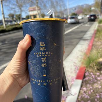 Formosa Aroma - Iron Buddha Oolong Boba Milk Tea - Bubble Tea Near Me - Temple City, California