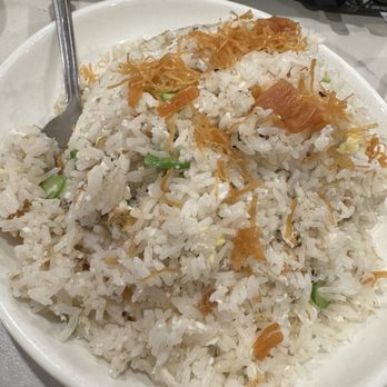 Ding’s Kitchen - Chinese Near Me - Newton, Massachusetts