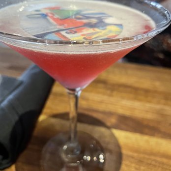 Yard House - Manhattan - New American Near Me - Boca Raton, Florida