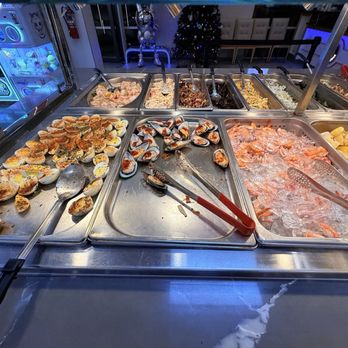 Golden Apple Buffet - Sushi Bars Near Me - Cedar Rapids, Iowa
