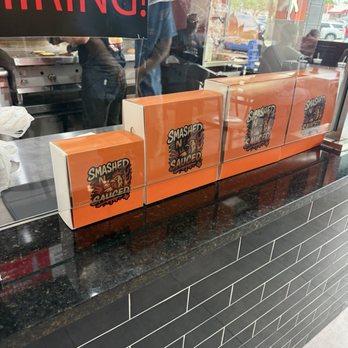 Smashed N Sauced - Fast Food Near Me - Austin, Texas Smashed N Sauced - Fast Food Near Me - Austin, Texas