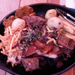 El Humero - Choritzo sausages, fries, bbq chicken breast, pork belly, beef, lamb - meatamongous!