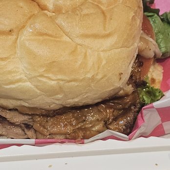Harts Cafe & Deli - Chicken Sandwich - Burgers Near Me - Cicero, New York