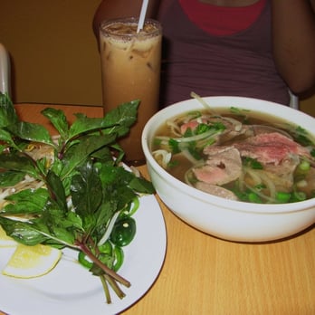 Pho Show - Thai Iced Tea, Bean Sprouts, Basil, Lemon, and Rare Steak, Tripe, and Tendon Pho - Vietnamese Near Me - Culver City, California Pho Show - Thai Iced Tea, Bean Sprouts, Basil, Lemon, and Rare Steak, Tripe, and Tendon Pho - Vietnamese Near Me - Culver City, California