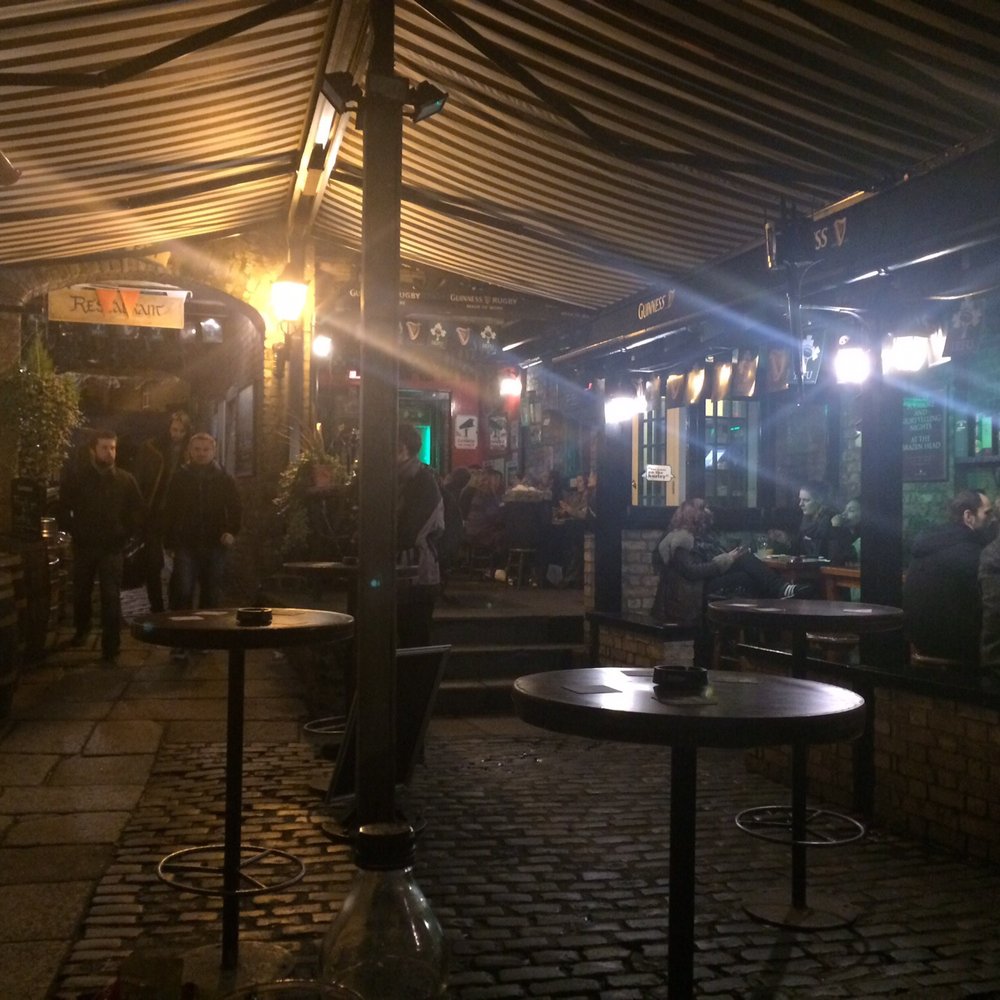 The Brazen Head - Outside seating area and front entrance - Pubs Near Me - Dublin, D The Brazen Head - Outside seating area and front entrance - Pubs Near Me - Dublin, D