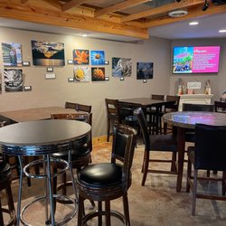 Spearfish Creek Wine Bar - Inside decor nice....