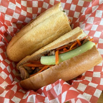 Baoguette Vietnamese Bistro - Chicken Banh Mi - Vietnamese Near Me - Richmond, British Columbia