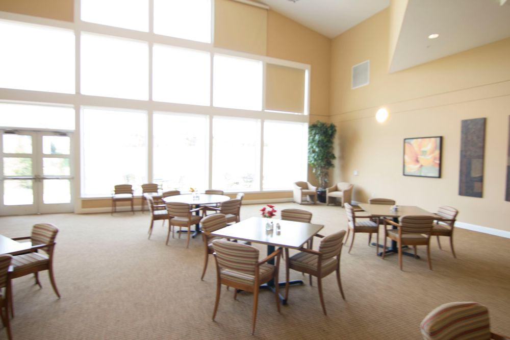 THE FOUNTAINS SENIOR LIVING Updated October 2024 12 Photos 3726