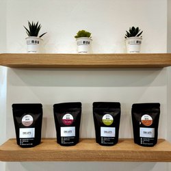 Mos Mos Coffee - Decorations