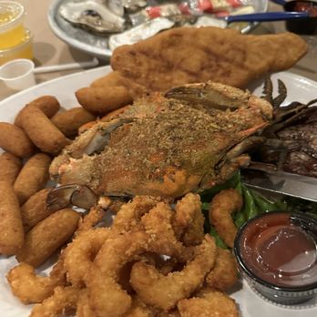 Avery's Maryland Grill - $55 hush puppies, fried shrimp, 3 hard shells, NY Steak and seafood chowder (not in the pic) - Seafood Near Me - Frederick, Maryland