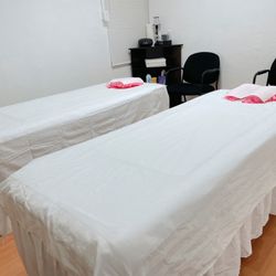 Asian Star Massage