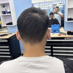 Sports Hair Salon - Hair cut