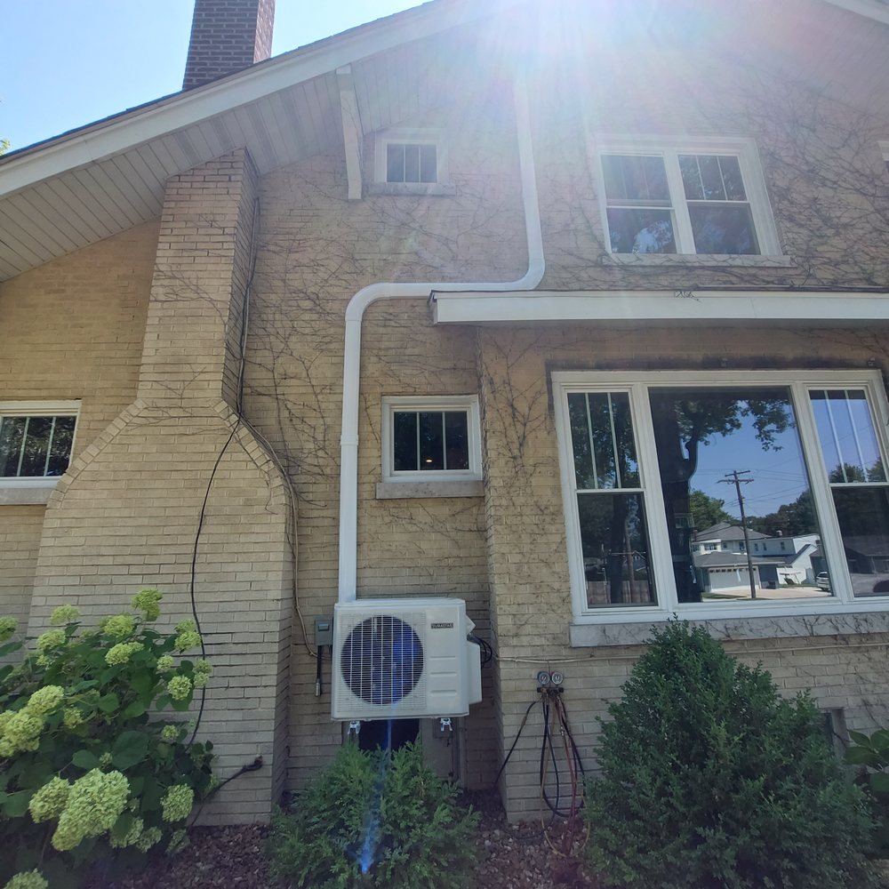 Slide of Raavels Restorations