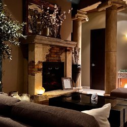 Spa Utopia Health & Wellness Centre - Fireplace
