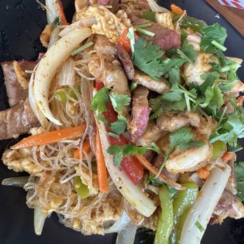 Mama's Pho N More - Singapore Noodle - Vietnamese Near Me - Tomball, Texas Mama's Pho N More - Singapore Noodle - Vietnamese Near Me - Tomball, Texas