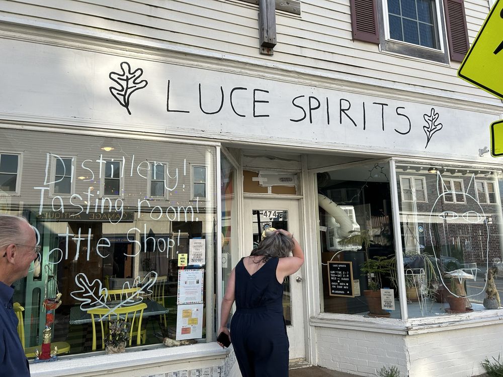 Luce Spirits Logo