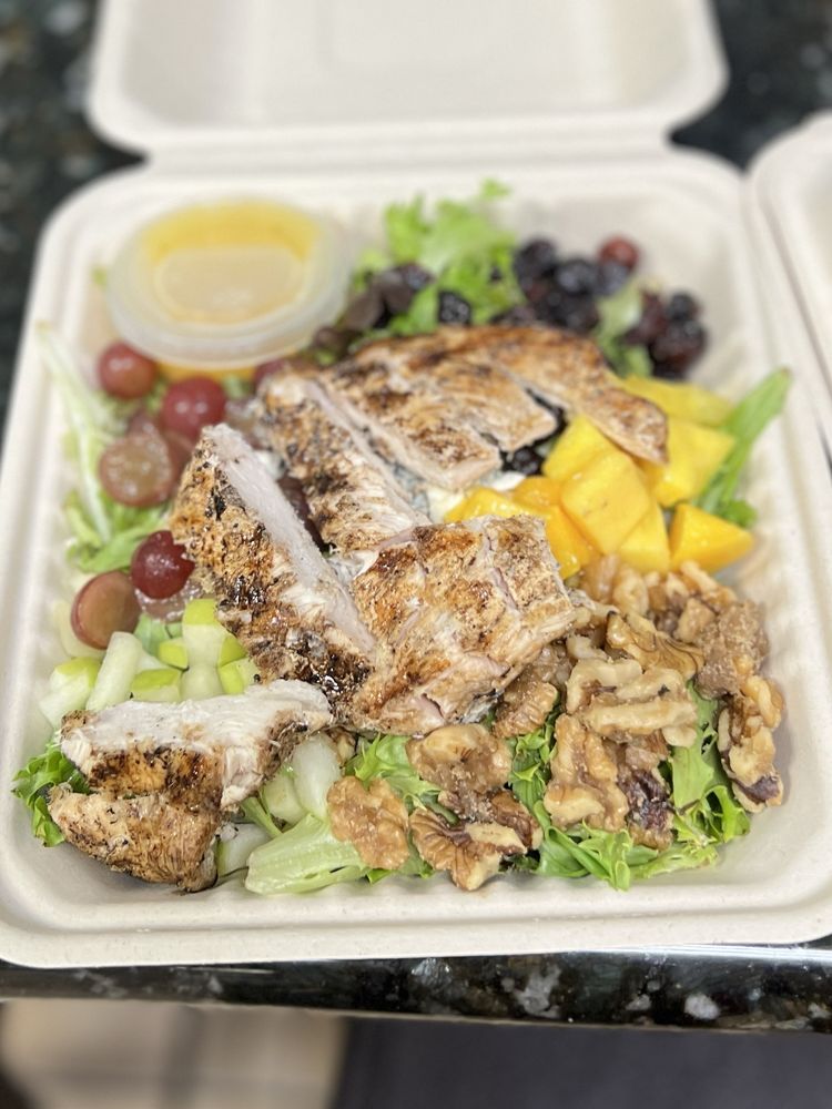 ALOHA SALADS Updated October 2024 328 Photos & 210 Reviews 98