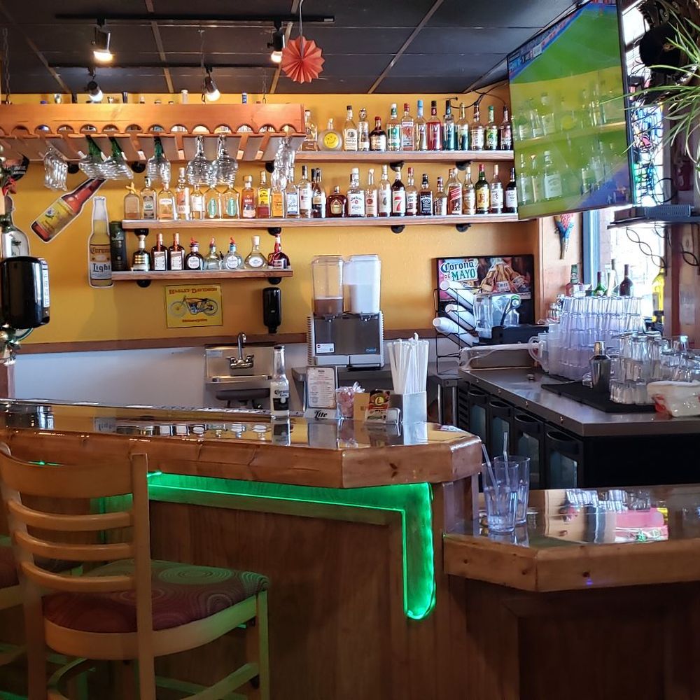 La Salsa - Nice little bar - Mexican Near Me - West Allis, Wisconsin La Salsa - Nice little bar - Mexican Near Me - West Allis, Wisconsin