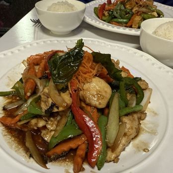 Thai Corner Cuisine - Thai basil chicken!  Outstanding! - Thai Near Me - St. Charles, Illinois