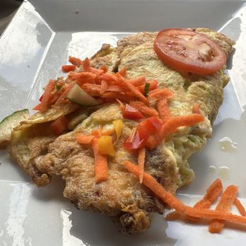 Clafoutis - ABC omelette (avocado, bacon, cheddar) - French Near Me - Santa Fe, New Mexico
