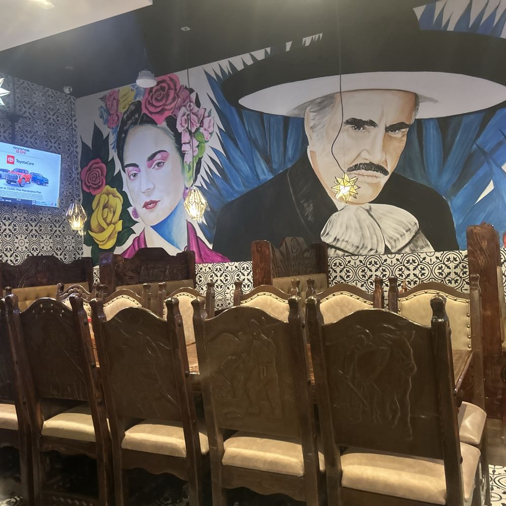 Salsas Cocina Palencia - Dining room - Mexican Near Me - St. Augustine, Florida Salsas Cocina Palencia - Dining room - Mexican Near Me - St. Augustine, Florida