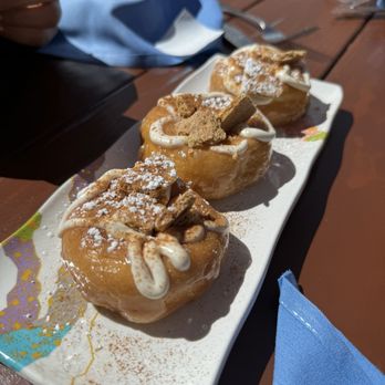 18bin - cinnamon toasties - Bars Near Me - Las Vegas, Nevada