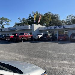 Bill's Diner - Front