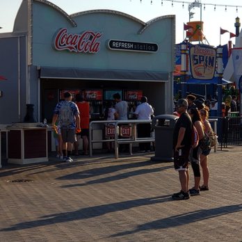 Carowinds - Unlimited refills , one of the many stations. Good job coke. - Amusement Parks Near Me - Charlotte, North Carolina