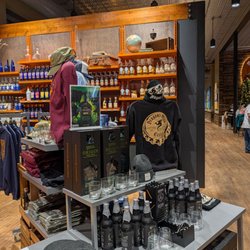 New Holland Brewing - Battle Creek - Gift store