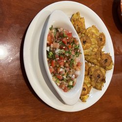 Olocuilta Pupuseria - Tostones