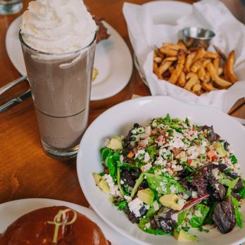 Zinburger - Burgers Near Me - Gilbert, Arizona