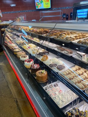 KD Market - Krystyna's Deli by null