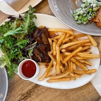Duke's Malibu - New American Near Me - Malibu, California