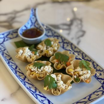 Kin Dee - Golden Basket - Thai Near Me - Houston, Texas