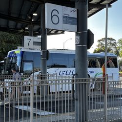 Geelong Railway Station - GULL bus provides transport between Melbourne Airport and Geelong. Bus/train connections also.