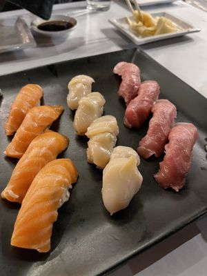 Sakana Sushi Bar & Japanese by null