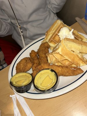 IHOP by null